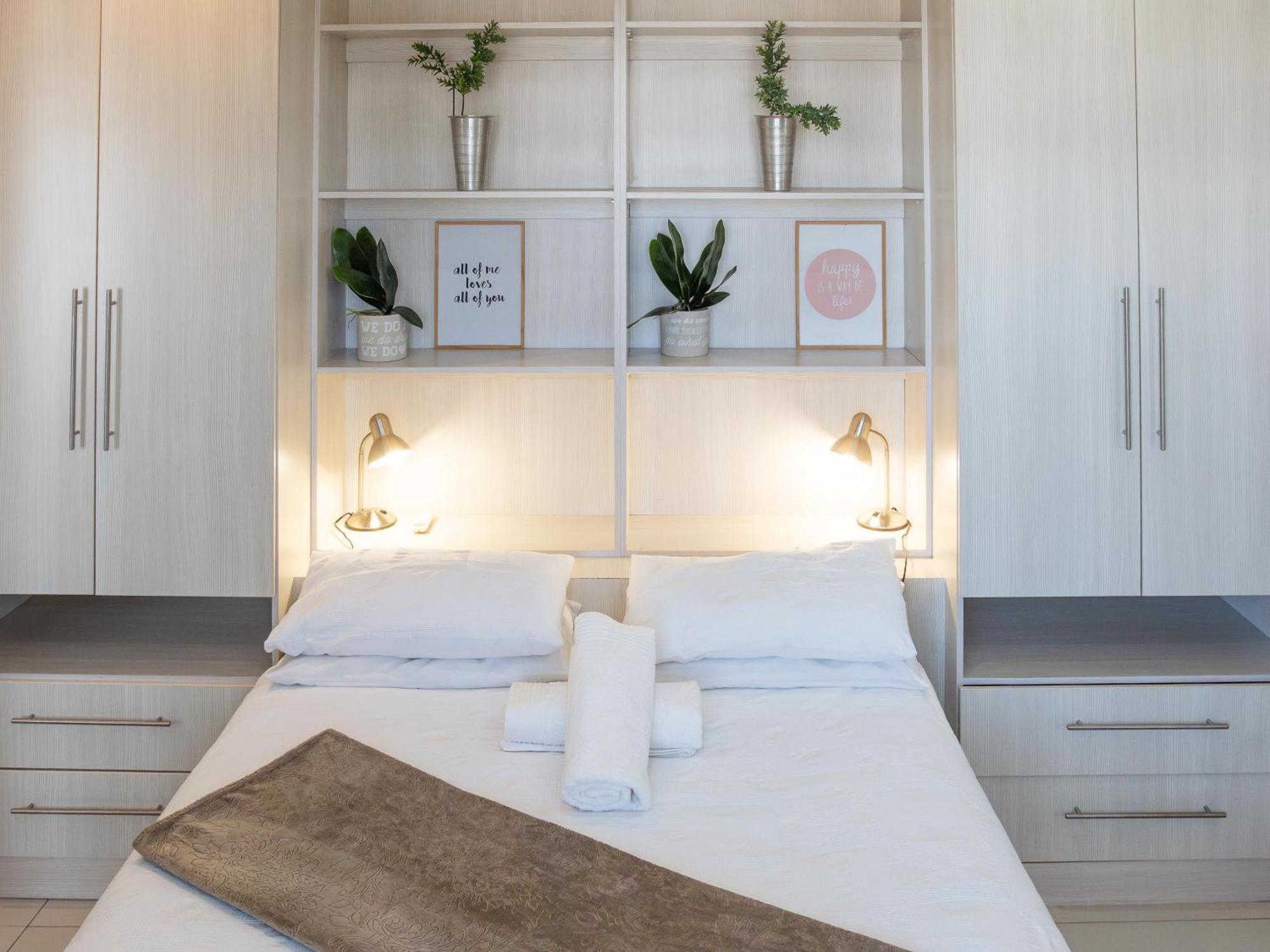 Rieks Van Der Walt Self-Catering Apartment Windhoek Bagian luar foto